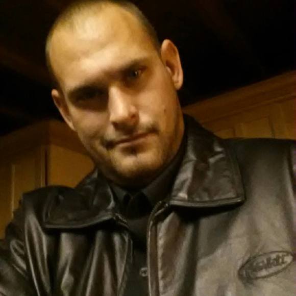 Meet your Posher, Matthew - Picture 1 of 1